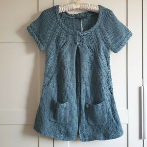 Mon Petit Oiseau women's sweater